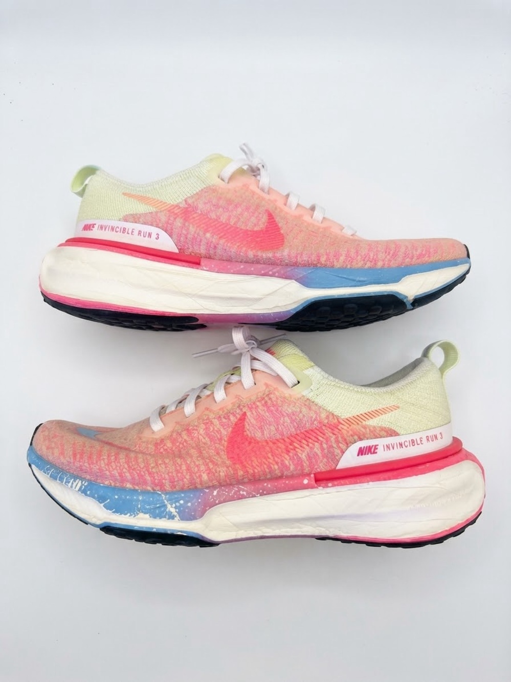 Nike Invincible Run 3 Women’s Running Shoes — Pink, Peach & Blue size 7.5